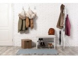 Clothes hanger