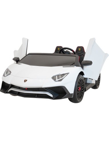 Vehicle Lamborghini Aventador SV White