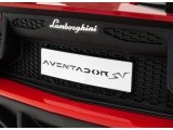 Transporto priemonė Lamborghini Aventador SV Red