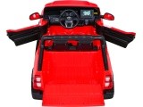 Toyota Hilux transporto priemonė Raudona
