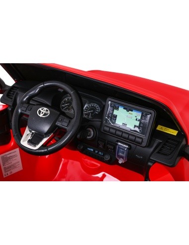 Toyota Hilux transporto priemonė Raudona