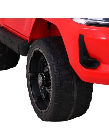 Toyota Hilux transporto priemonė Raudona