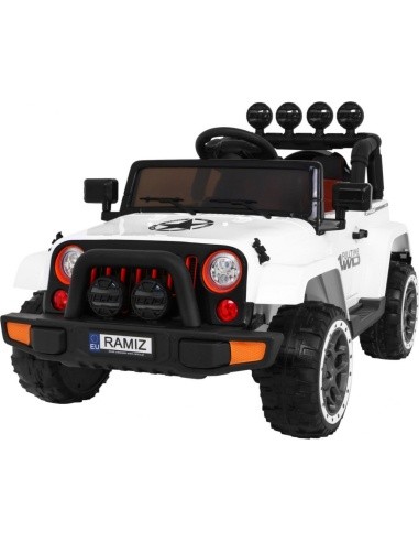Visą laiką visureigis 4WD Baltas