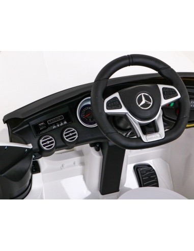 Transporto priemonė Mercedes Benz GLC63S White