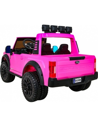"Ford Super Duty" rožinis