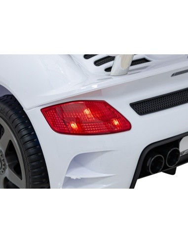 RUF CTR3 White Vehicle