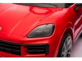 Transporto priemonė Porsche Cayenne Red