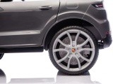 Vehicle Porsche Cayenne Black