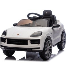 Vehicle Porsche Cayenne White