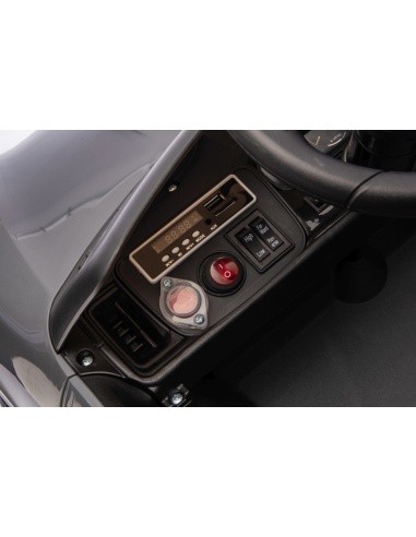 Vehicle Porsche Cayenne Black
