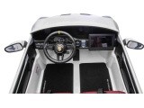 Vehicle Porsche 911 GT3 STRONG MP4 White