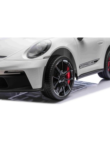 Vehicle Porsche 911 GT 3 White MP4