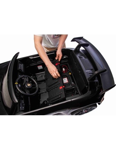 Vehicle Porsche 911 GT 3 Black
