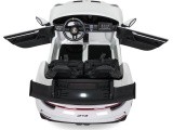 Vehicle Porsche 911 GT 3 White