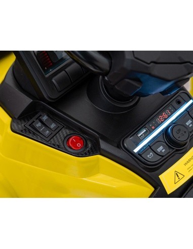 Quad Can Am Outlander ATV Yellow