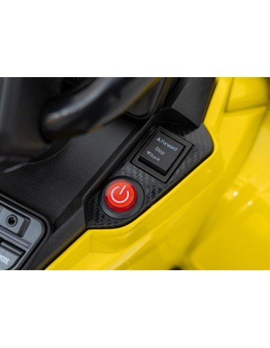 Quad Can Am Outlander ATV Yellow