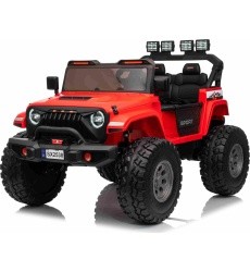 Ekstremalus sportas 4x4 Raudona transporto priemonė