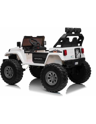 Extreme Sport 4x4 White Vehicle