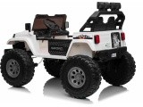 Extreme Sport 4x4 White Vehicle