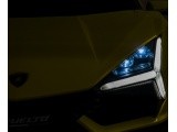 Lamborghini Revuelto XL Yellow vehicle
