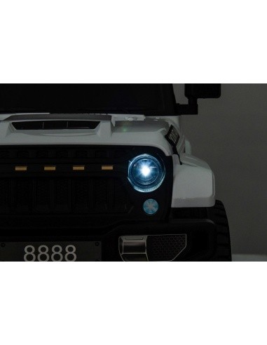 Off Road Vehicle MOUNTAIN White