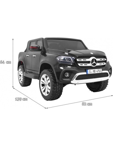 "Mercedes Benz X-Class" juodos spalvos