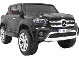 "Mercedes Benz X-Class" juodos spalvos