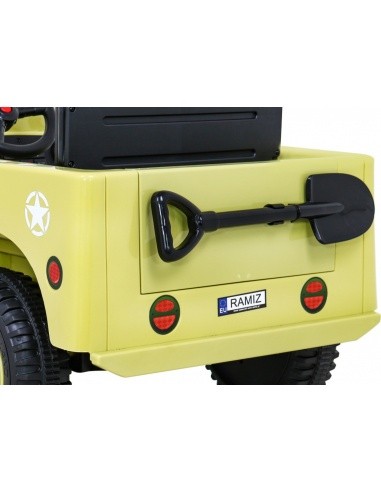 Retro karinė transporto priemonė