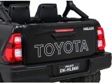 Toyota Hilux transporto priemonė Juoda