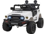 "Toyota FJ Cruiser" baltos spalvos