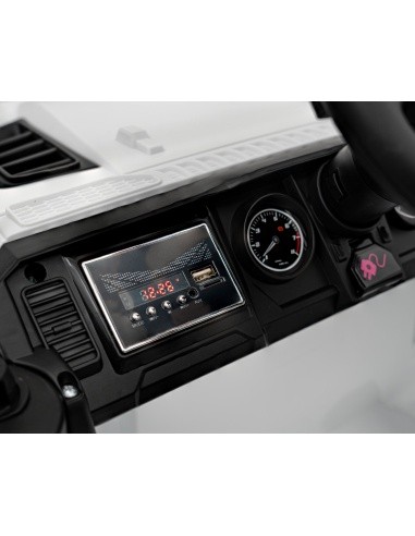 OFF ROAD Speed vehicle White