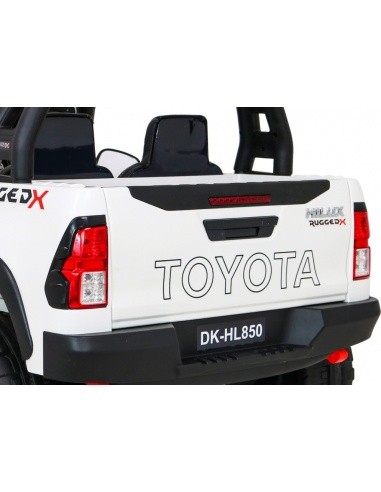 Transporto priemonė Toyota Hilux White