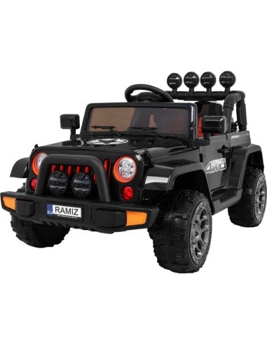 Visą laiką visureigis 4WD Juoda