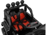 Visą laiką visureigis 4WD Juoda