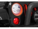 Visą laiką visureigis 4WD Juoda