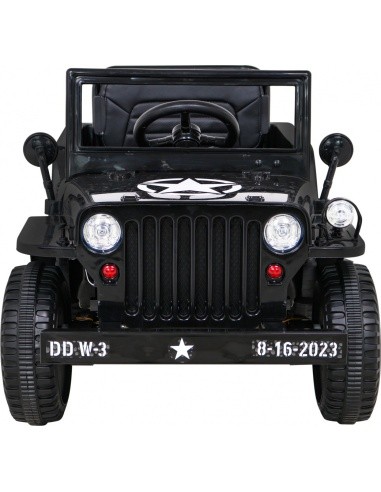 Retro karinė transporto priemonė juoda