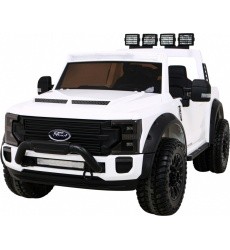 "Ford Super Duty" baltos spalvos