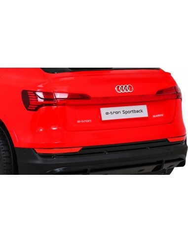 Transporto priemonė Audi E-Tron Sportback Raudona