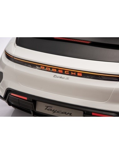 Elektromobilis vaikams Porsche Taycan Turbo S, baltas