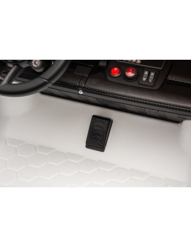 Elektromobilis vaikams Porsche Taycan Turbo S, baltas