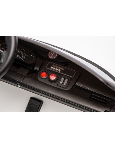 Vehicle Porsche Taycan Turbo S White