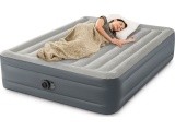 Large inflatable mattress 203x152 cm with built-in pump INTEX 64126