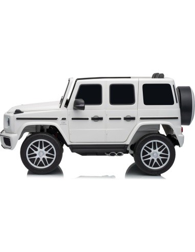 Mercedes G63 AMG White Vehicle
