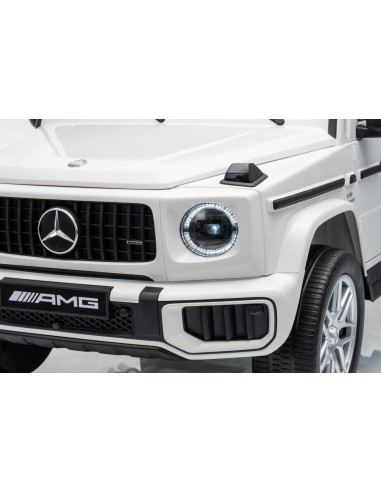 Mercedes G63 AMG White Vehicle