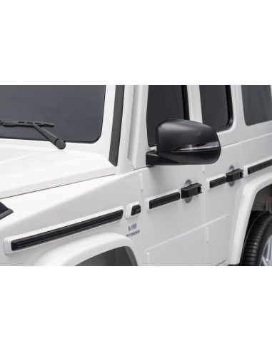 Mercedes G63 AMG White Vehicle