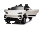 Porsche Macan White Vehicle