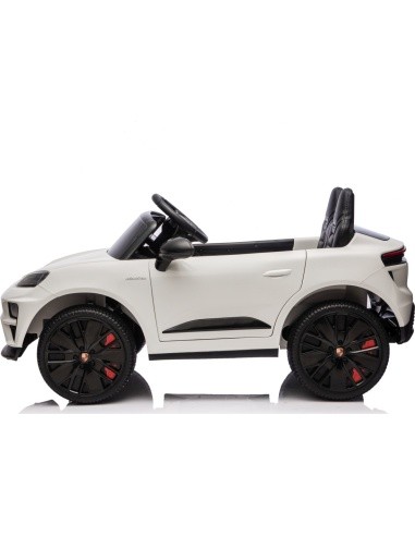 Porsche Macan White Vehicle