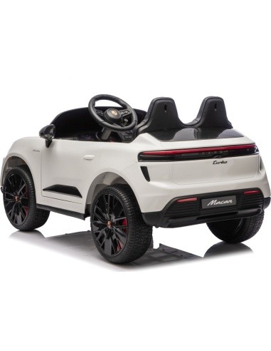 Porsche Macan White Vehicle
