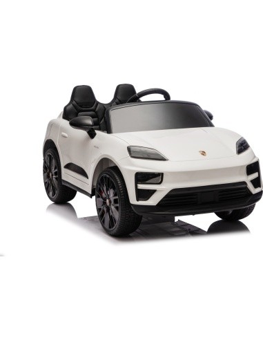 Porsche Macan White Vehicle