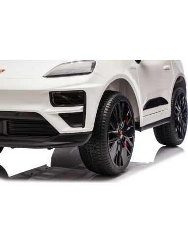 Porsche Macan White Vehicle